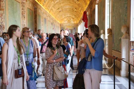 Vatican, Sistine Chapel and St. Peter’s Basilica Small Group Guided Tour