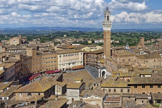 Full-day Small-group Tour to Siena and Monteriggioni from Rome
