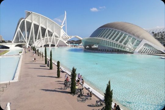 Valencia: the best 18 spots in the city by E-Scooters