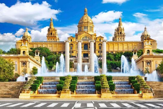 Self-Guided Walking Tour of the Montjuic Park