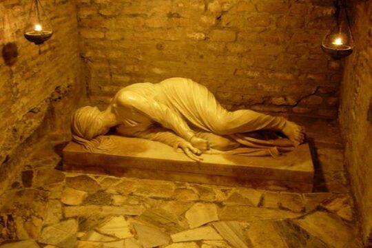 Small-Group Rome Crypts and Catacombs Tour Including Capuchin Crypt