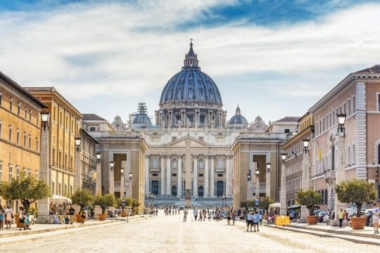 Vatican Museum and Sistine Chapel Guided Tour | Group Tour