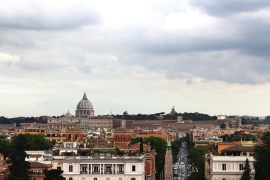Self-guided Virtual Tour of Rome’s City: Politics and Roman Holidays