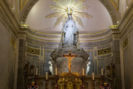 Chapel of Our Lady of the Miraculous Medal Paris Guided Tour