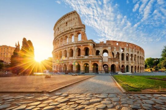 Rome: Gladiator’s Arena and Roman forum Small Group Tour