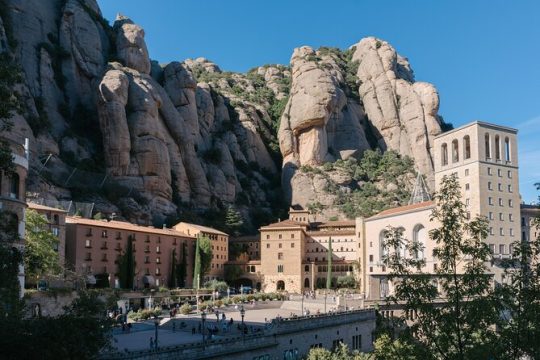 Montserrat Full Day Tour With Wine gourmet Lunch