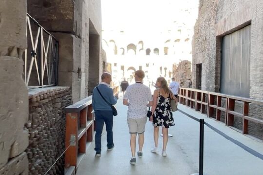 Games and Gladiators: Colosseum Arena and Roman Forum Tour