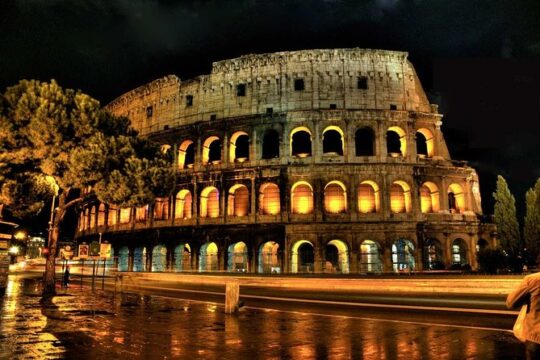 Rome by Night: private tour with driver