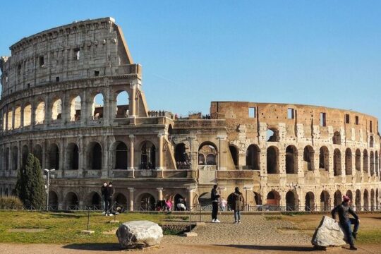 Private Colosseum Tour with Gladiator Arena Floor, Forum and Palatine Hill