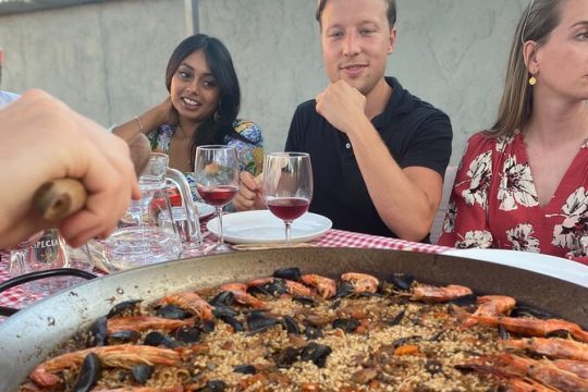 Paella Master Class in a Charming Rooftop Kitchen
