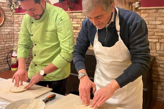 Spanish Steps Rome Pizza Making Class with Wine and Limoncello