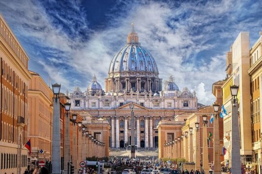 Vatican Museums, Sistine Chapel and St. Peter's Basilica Tour