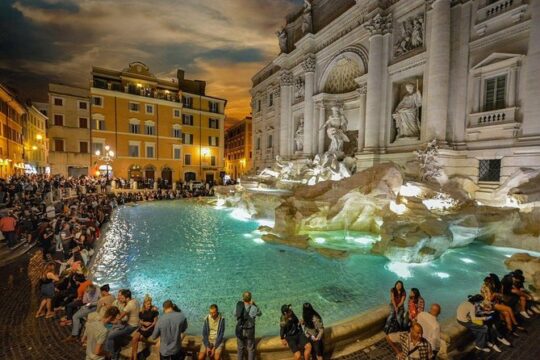 Rome by Night Walking Tour - Small Group
