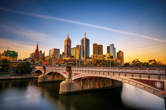 Melbourne One Day Tour with a Local: 100% Personalized & Private