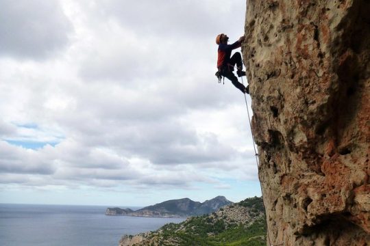 Rock climbing on Mallorca