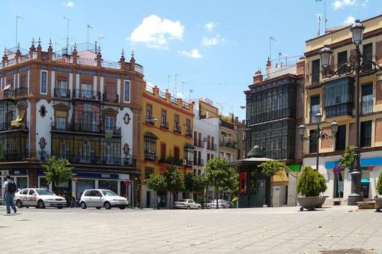 2-Hour Private Guided Walking Tour of Triana