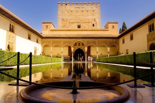 Alhambra Palace & Generalife Gardens daytrip from Roquetas, Aguadulce & Almeria