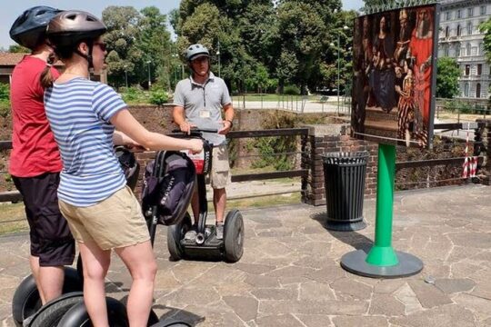 Private exclusive Milan Segway Tour - 4 hours with hotel pickup