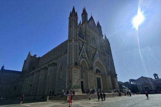 Private Historical and Wine Tour in Orvieto