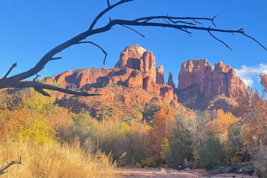 Tour beautiful Red Red Rock Loop Swimming,Light Hike,History Tour