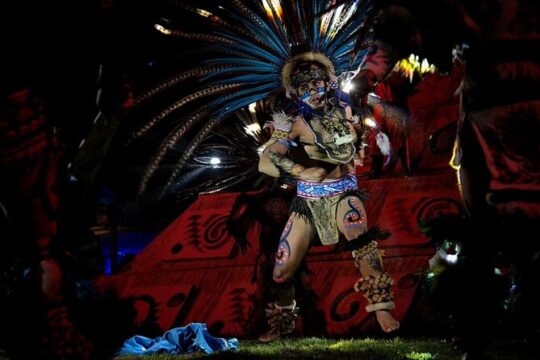 La Llorona Xochimilco: Night Show, Legends and Trajineras Tour