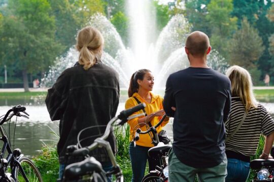 Discover Amsterdam: The Ultimate City Bike Tour