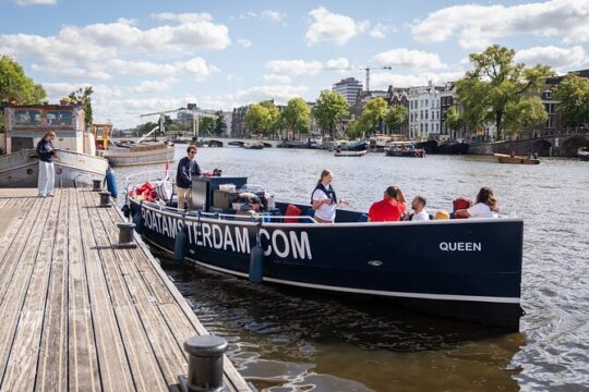 1 Hour Canal Cruise in Amsterdam