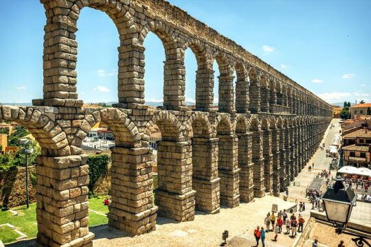 Segovia City Wonders Walking Tour for Kids and Families