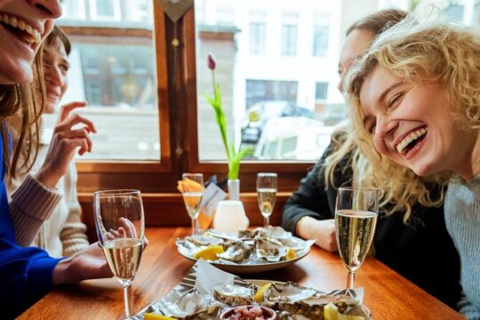 Amsterdam Luxury Oysters & Bubble’s Cruise with unlimited drinks