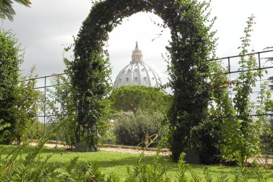 Vatican Museums, Sistine Chapel & Vatican Gardens with Open Bus