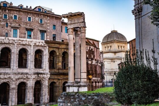 Discover the Jewish Ghetto of Rome on a Small Group Walking Tour