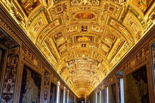 Vatican: Museums & Sistine Chapel Fast Track Ticket & Audio Tour