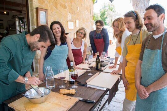 Tivoli Day Trip: Villa D’Este & Cooking Class