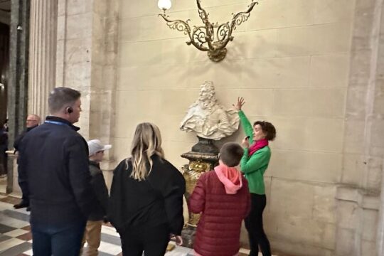 Kid-friendly Madrid Royal Palace Private Tour for Families