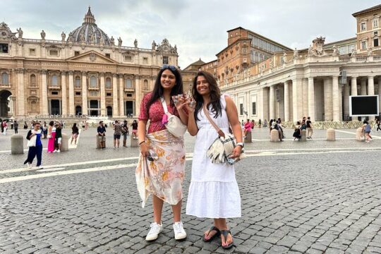 Vatican Museums Sistine Chapel and St. Peter's Tour for Catholics