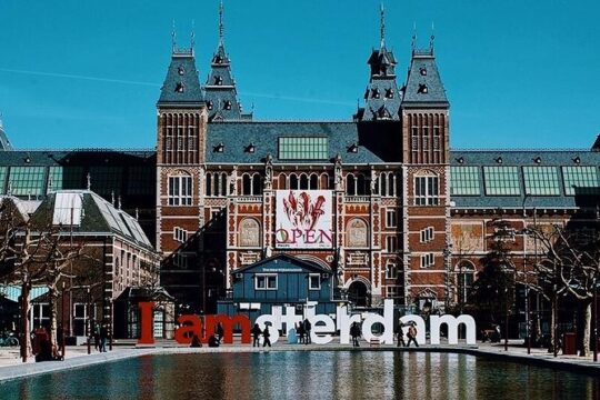 Rijksmuseum w/ Entry Ticket & Amsterdam City Center - Guided Tour