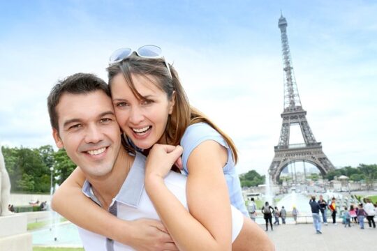 Discover Paris at your Leisure Tour via Eurostar, with Seine Cruise &Travelcard