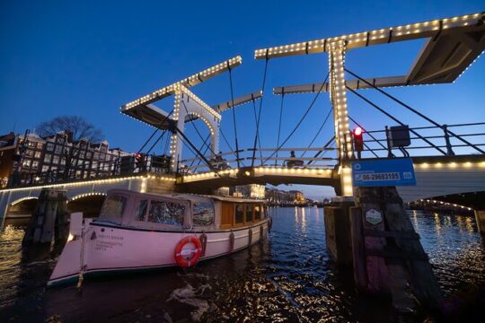 Voyage Amsterdam 2 Hour 'Evening Cruise' With Live Guide and bar