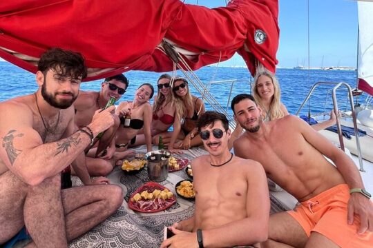 Private full day excursion sailing through Ibiza and Formentera