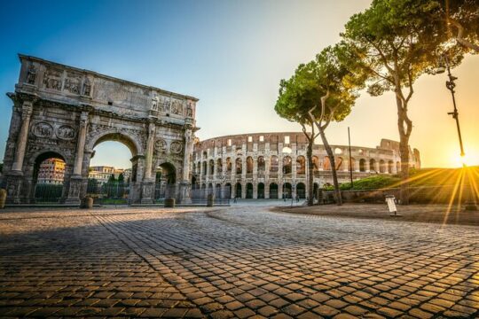 Colosseum, Roman Forum & Trajan's Market Exterior Guided Tour