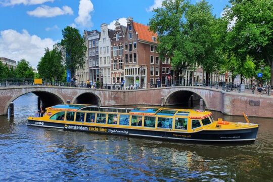 Amsterdam: Cruise through the Amsterdam UNESCO canals