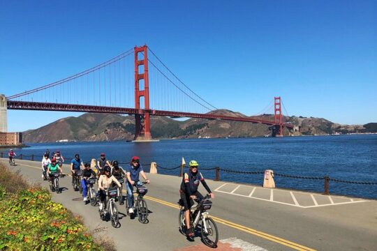 Golden Gate Bridge Bike Tour with Muir Woods & Sausalito Tour