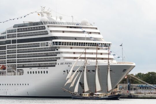 Private transfer from Amsterdam to Felison Ijmuiden cruise port